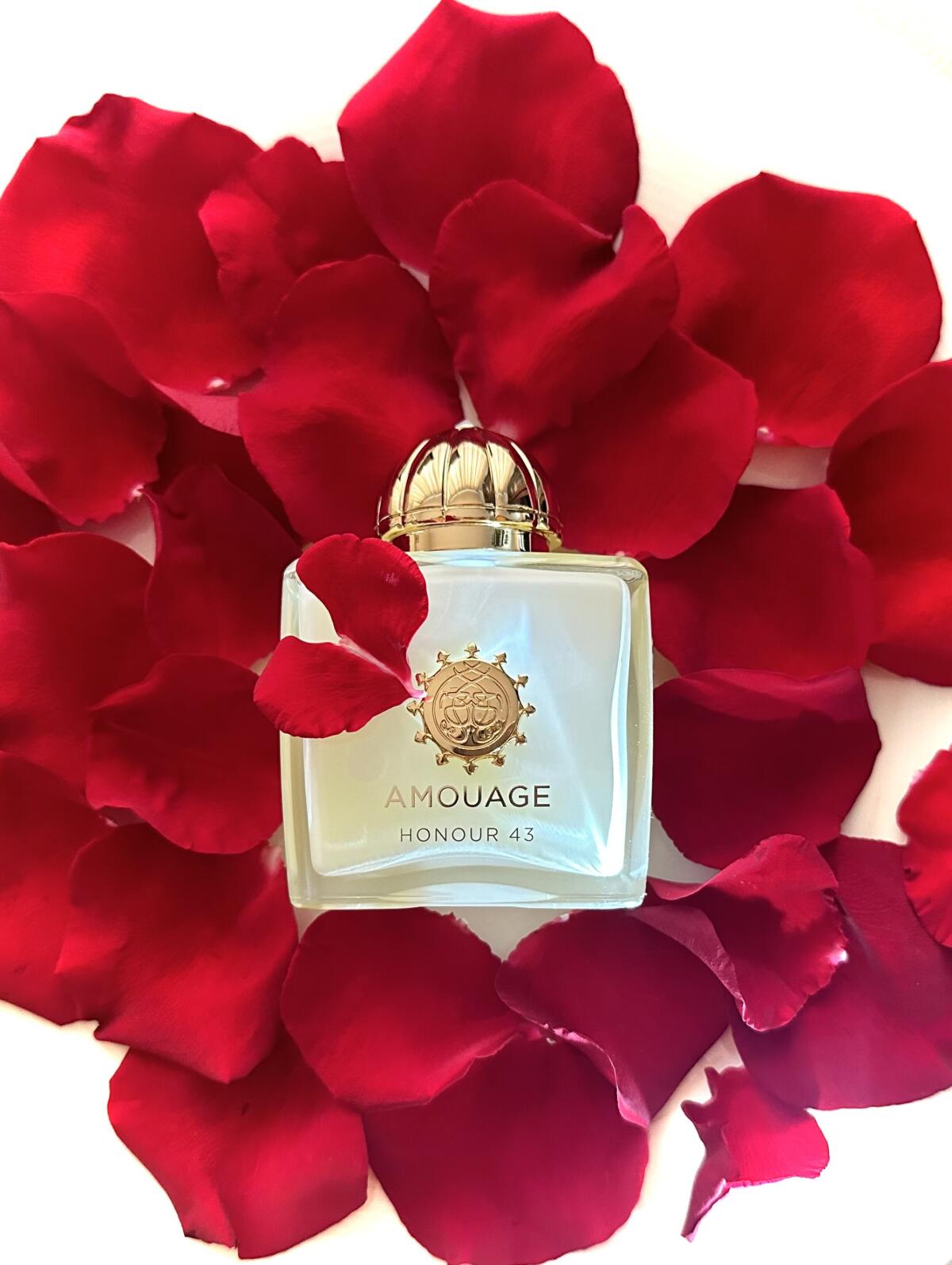 Amouage Honour 43 Woman Extrai - Best Perfume Fragrance 评论和价格